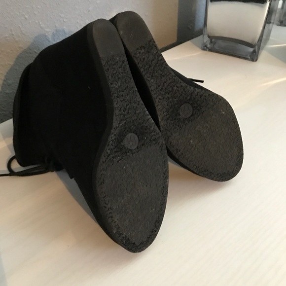 Mossimo Black Suede Lace-up Booties - Picture 3 of 5